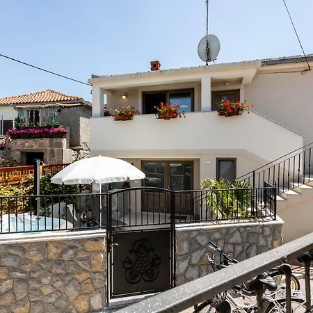 Relax Village Home Mare Krk Town Exterior photo